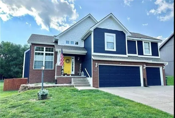 4007 Bennington DR, St Joseph, MO 64506