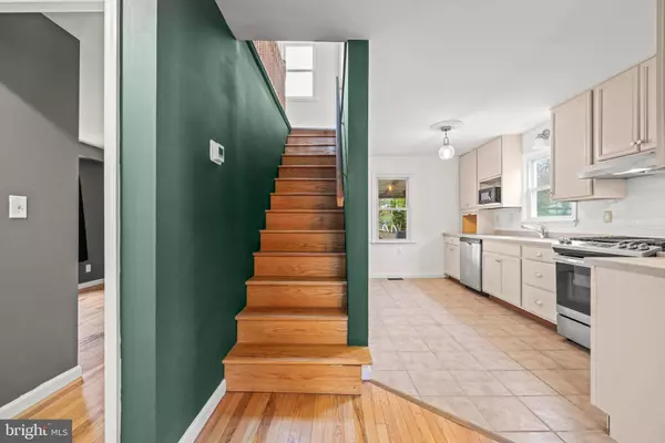 10104 FERGUSON RD, Parkville, MD 21234