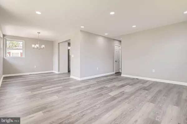 806 JUDY LN, Baltimore, MD 21208