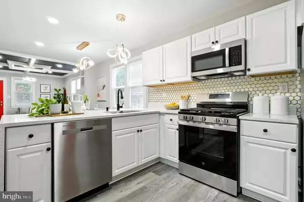 7714 PARK DR, Baltimore, MD 21234