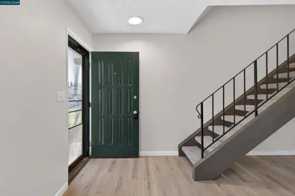 1031 Clyde Ave #1102, Santa Clara, CA 95054