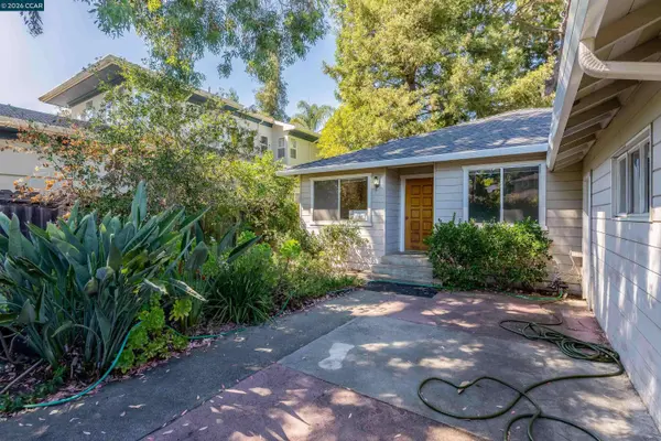 4175 Coulombe Dr, Palo Alto, CA 94306