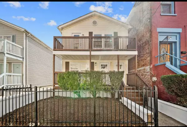 334 Halladay St #2, Jersey City, NJ 07304-3704