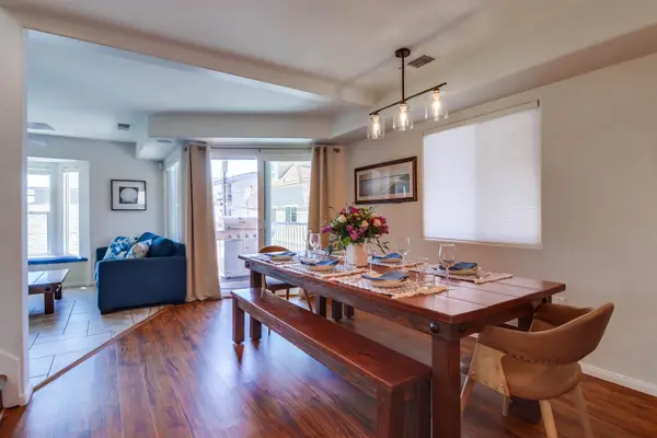 3721 Strandway, San Diego, CA 92109-7119