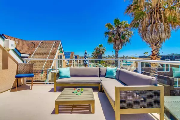 3721 Strandway, San Diego, CA 92109-7119