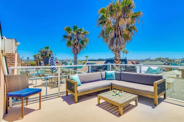 3721 Strandway, San Diego, CA 92109-7119