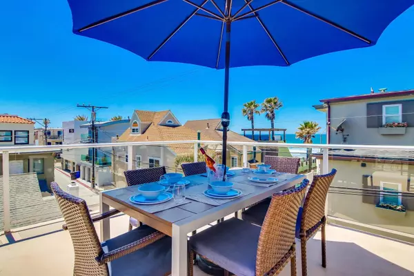 3721 Strandway, San Diego, CA 92109-7119