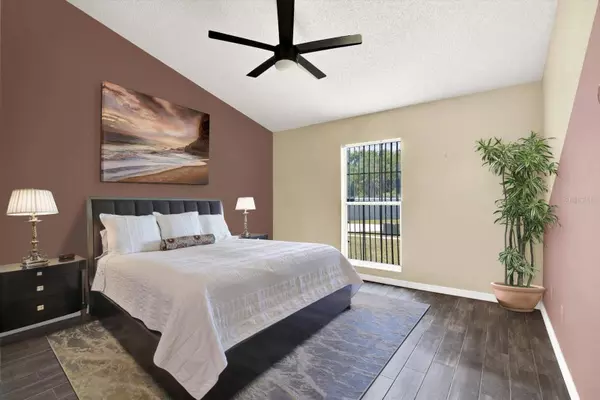 4307 SHADBERRY DR, Tampa, FL 33624