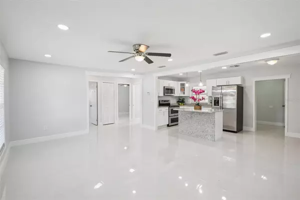 2307 E LINEBAUGH AVE, Tampa, FL 33612