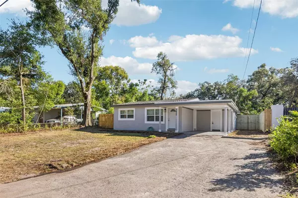 2425 S RAMONA CIR, Tampa, FL 33612