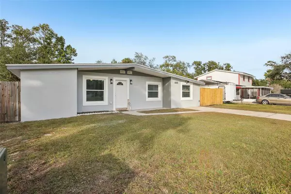 10120 ALAMBRA AVE, Tampa, FL 33619