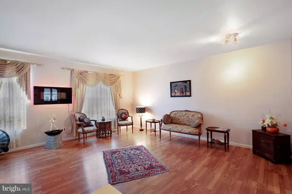 7885 AZALEA COVE TER, Alexandria, VA 22315