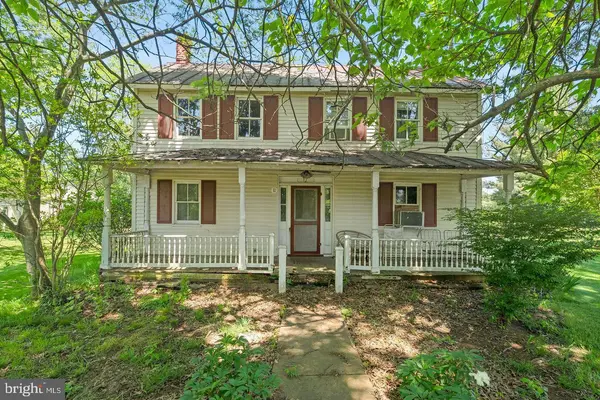 43537 GRAVES LN, Ashburn, VA 20147