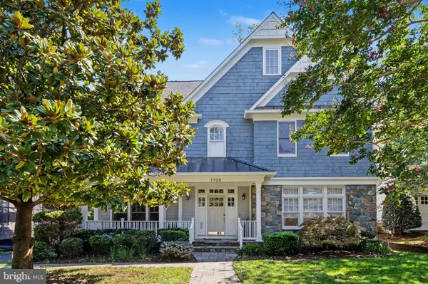 7725 OLDCHESTER RD, Bethesda, MD 20817