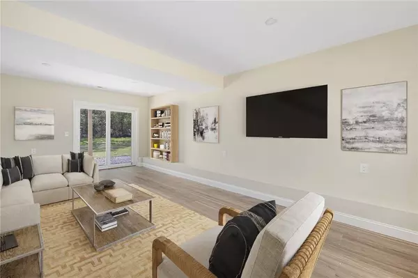 136 Hill ST, Coventry, RI 02816