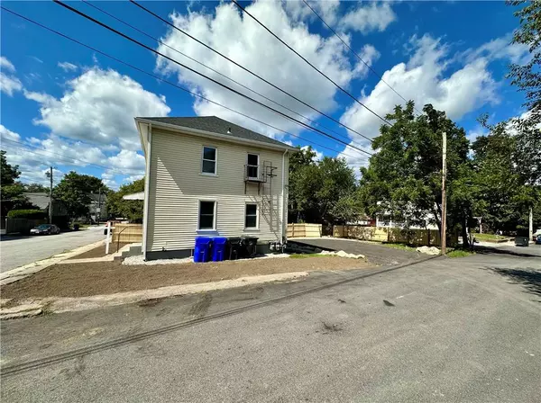 15 School ST, West Warwick, RI 02893