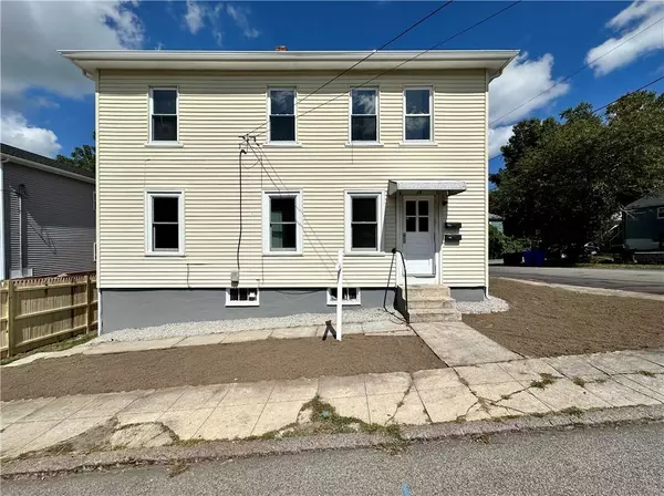 15 School ST, West Warwick, RI 02893