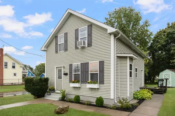 114 Pontiac ST, Warwick, RI 02886