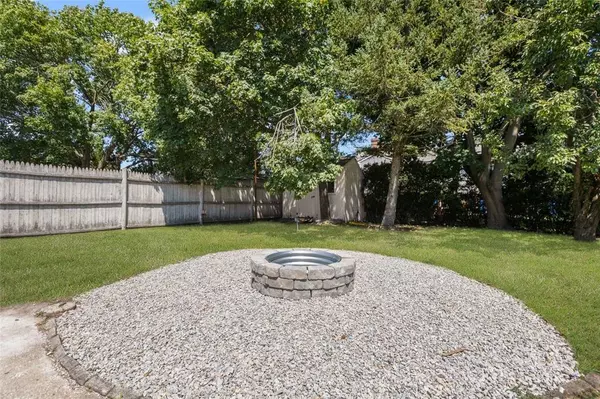 20 Koster ST, Cranston, RI 02910