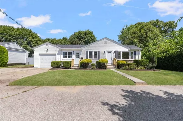 20 Koster ST, Cranston, RI 02910