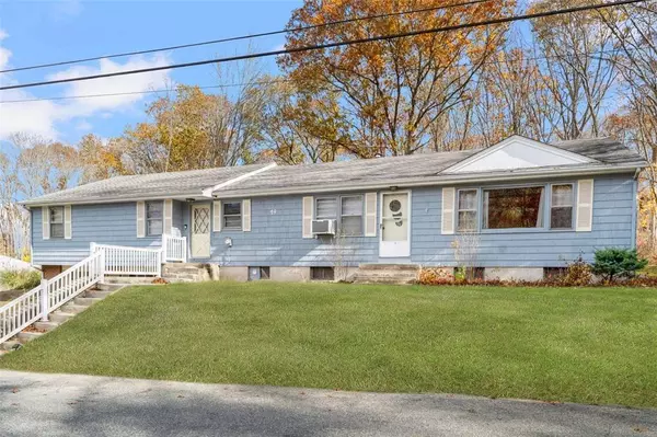 19 Cedarcrest DR, Preston, CT 06365