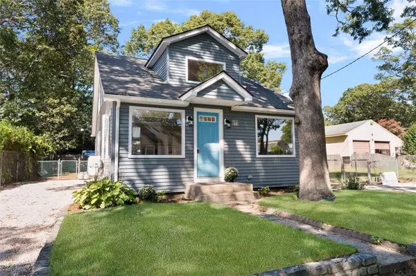 209 Wood ST, Warwick, RI 02889