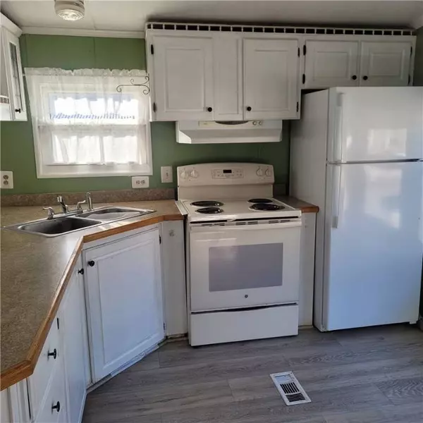 979 Tollgate Unit 31 RD, Warwick, RI 02886