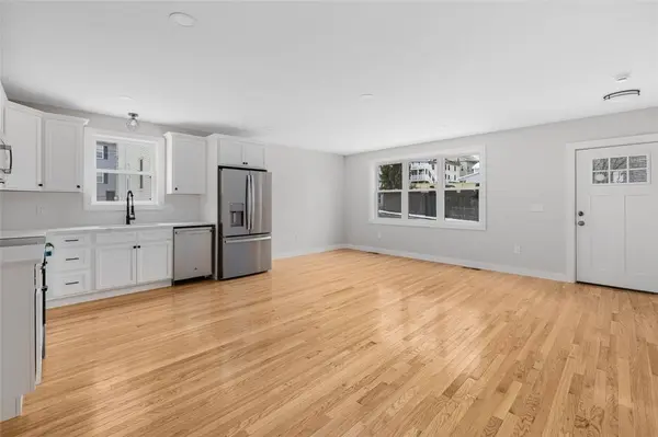 13 School ST, West Warwick, RI 02893