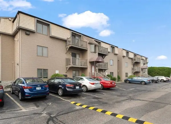 13 Village CT #13, West Warwick, RI 02893