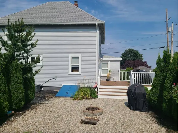 98 Alden AVE, Warwick, RI 02889