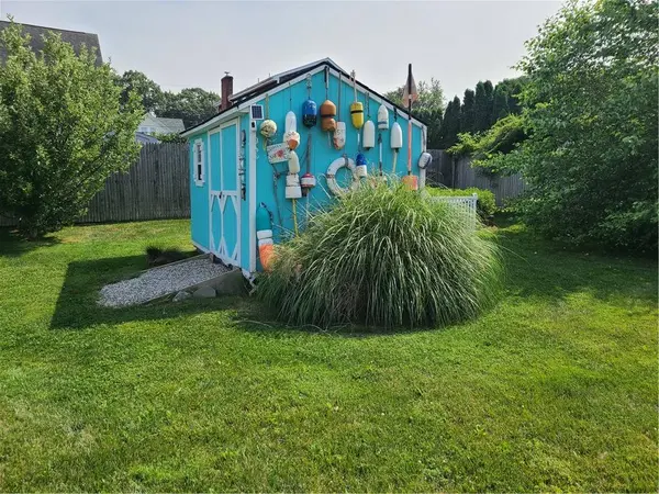 98 Alden AVE, Warwick, RI 02889