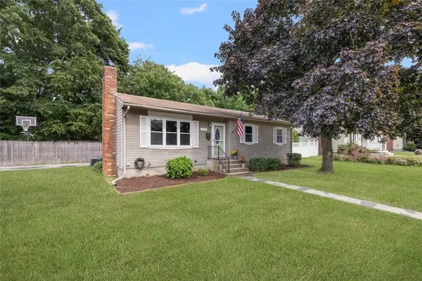 120 Tampa ST, West Warwick, RI 02893