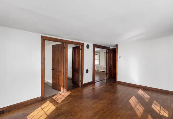 1896 Middle RD, East Greenwich, RI 02818