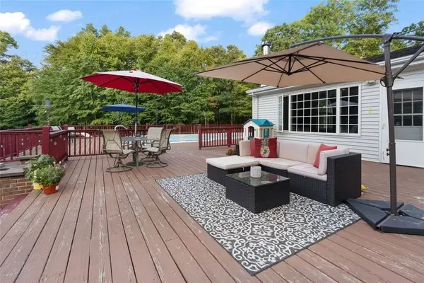 120 Old Mountain RD, Richmond, RI 02892