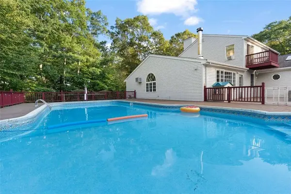 120 Old Mountain RD, Richmond, RI 02892