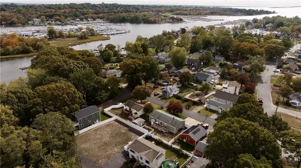 23 Wood ST, Warwick, RI 02889