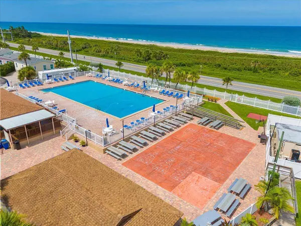 5294 Compass Cove PL, Hutchinson Island, FL 34949