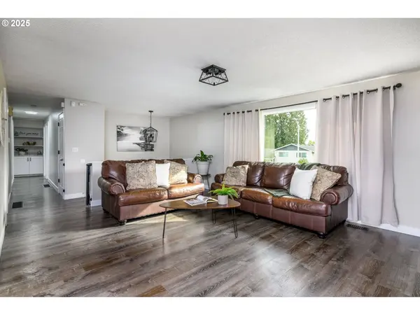 6455 SE ASPEN ST, Milwaukie, OR 97222