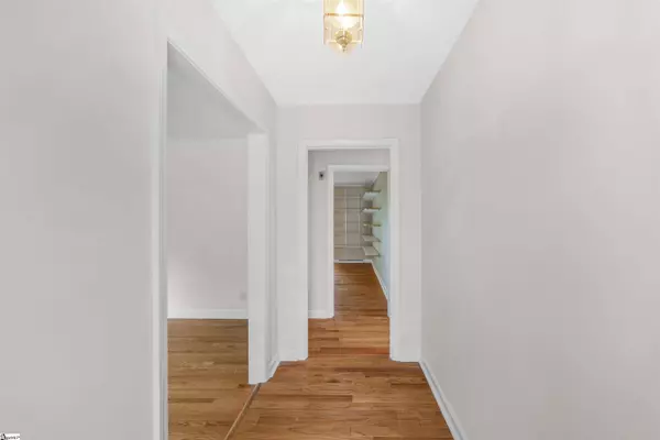 400 Rockmont Road, Greenville, SC 29615