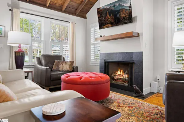 323 Hampton Avenue, Greenville, SC 29601