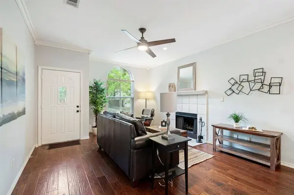 1219 Haines Avenue, Dallas, TX 75208