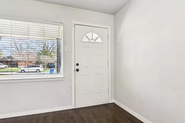 10319 Sylvia Drive, Dallas, TX 75228