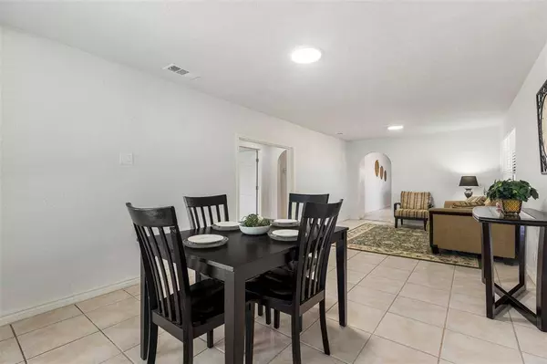 3107 Hale Avenue, Fort Worth, TX 76106