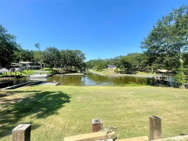 113 Nob Hill Circle, Malakoff, TX 75148