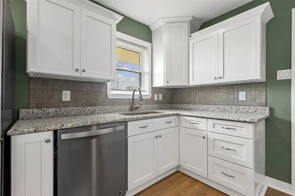 2425 Larchmont Drive, Mesquite, TX 75150