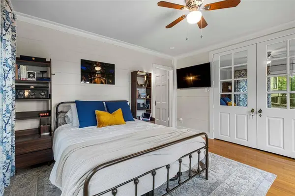 6926 Vivian Avenue, Dallas, TX 75223