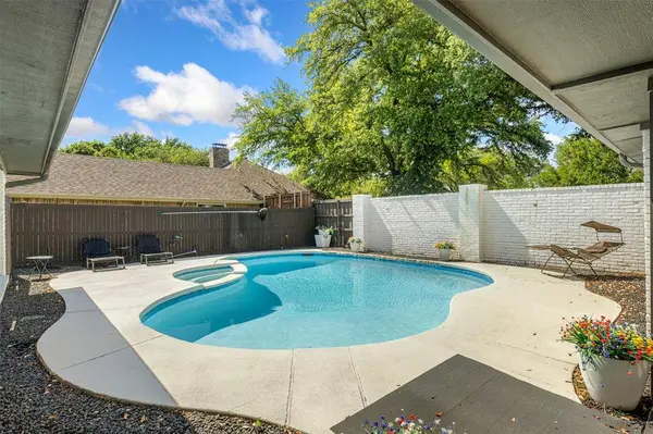 6626 Harvest Glen Drive, Dallas, TX 75248