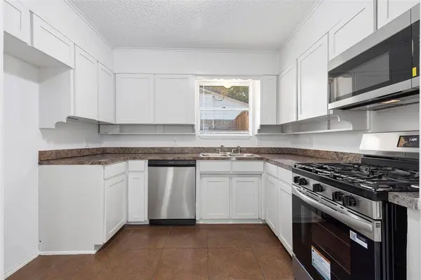 2020 Fordham Lane, Denton, TX 76201