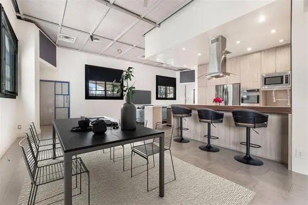 215 N Walton Street #9 & 11, Dallas, TX 75226