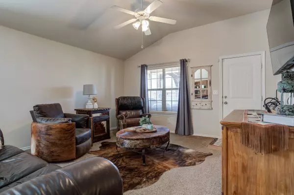 94th Street, Lubbock, TX 79424